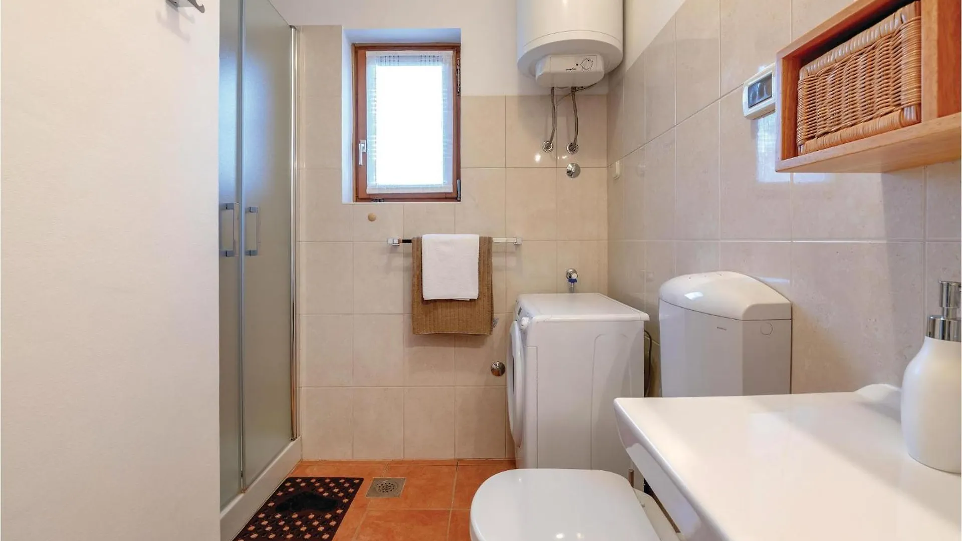 Beautiful Home In Bale With Kitchen 0*,  كرواتيا