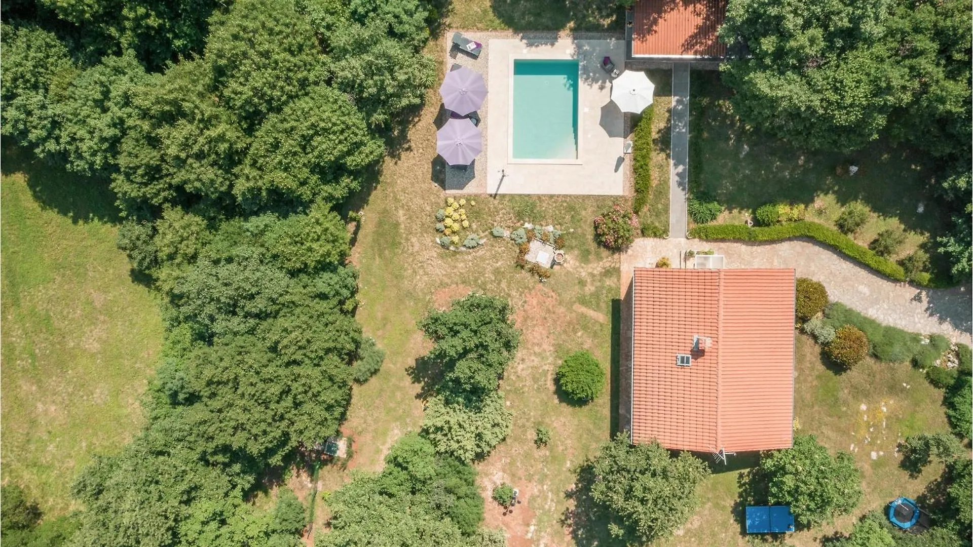 Beautiful Home In Bale With Kitchen 0*,